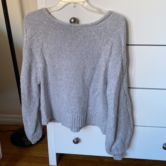 Abercrombie V neck sweater, grey, size M - Picture 3 of 4